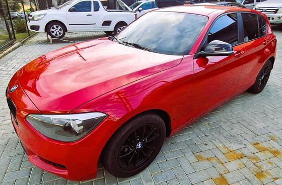 BMW 116i 1.6 16V TURBO GASOLINA 4P AUTOMÁTICO BMW 116i 1.6 16V TURBO GASOLINA 4P AUTOMÁTICO